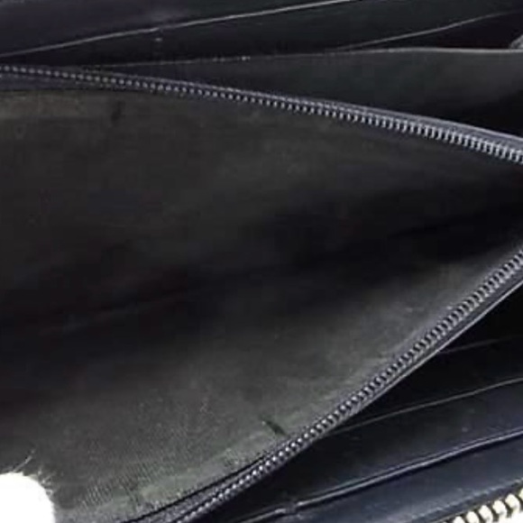 Gucci Navy Blue Zippered Wallet - 100% Authentic - Picture 5 of 6